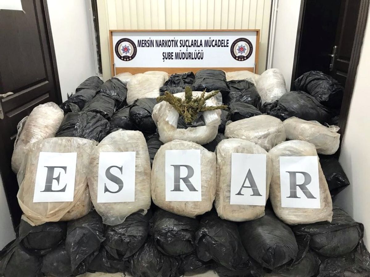 Mersin\'de Yarım Ton Uyuşturucu Ele Geçirildi