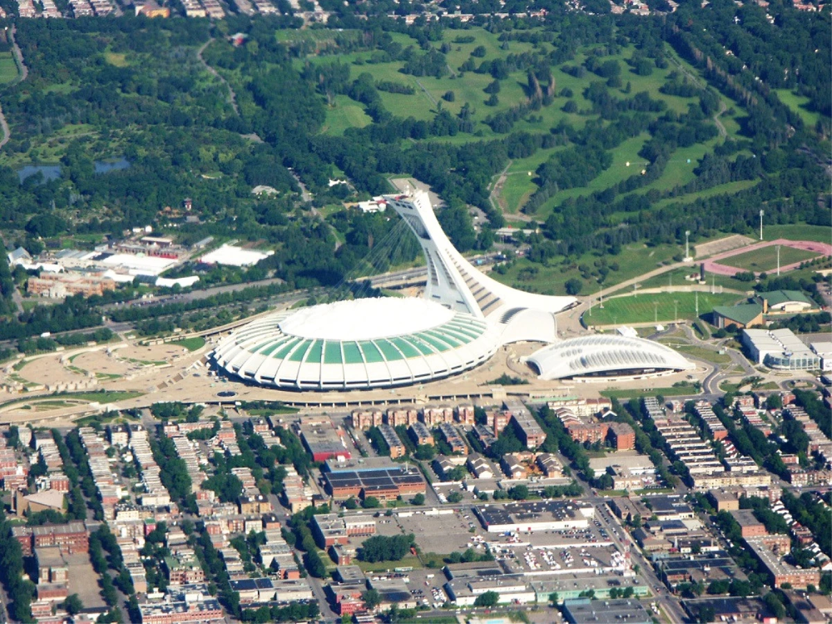 Montreal Olimpiyat Stadı Mültecilere Barınak Oldu