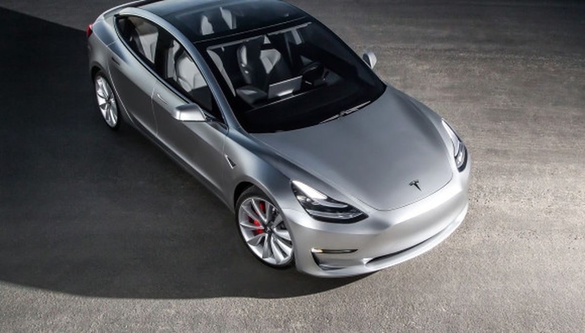 On Binlerce Model 3 Siparişi İptal Edildi!