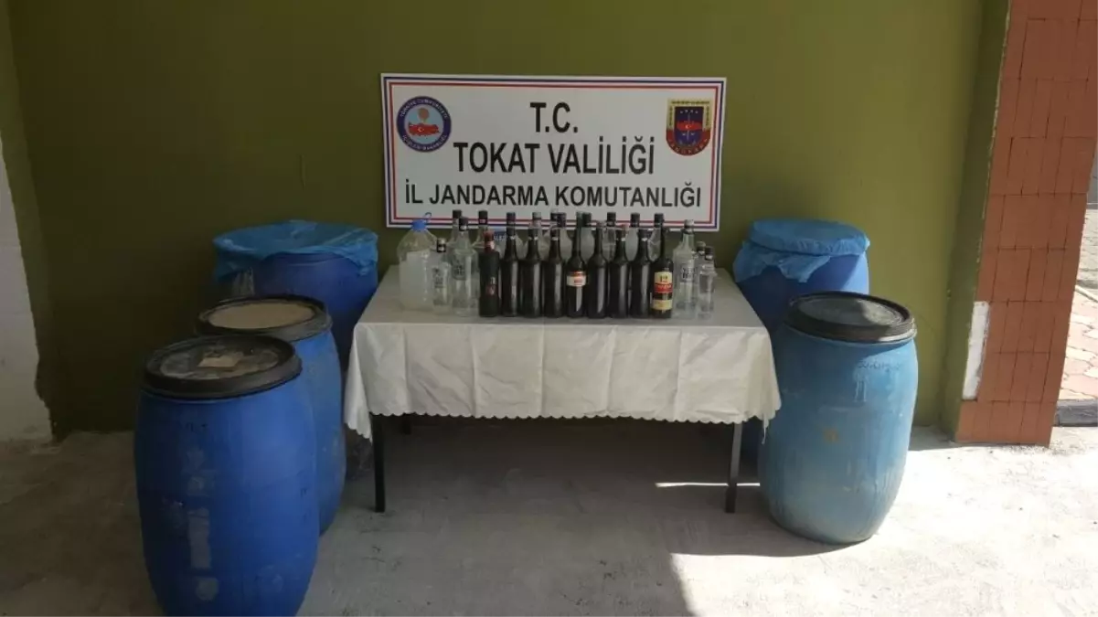 Tokat\'ta Sahte Rakı Operasyonu