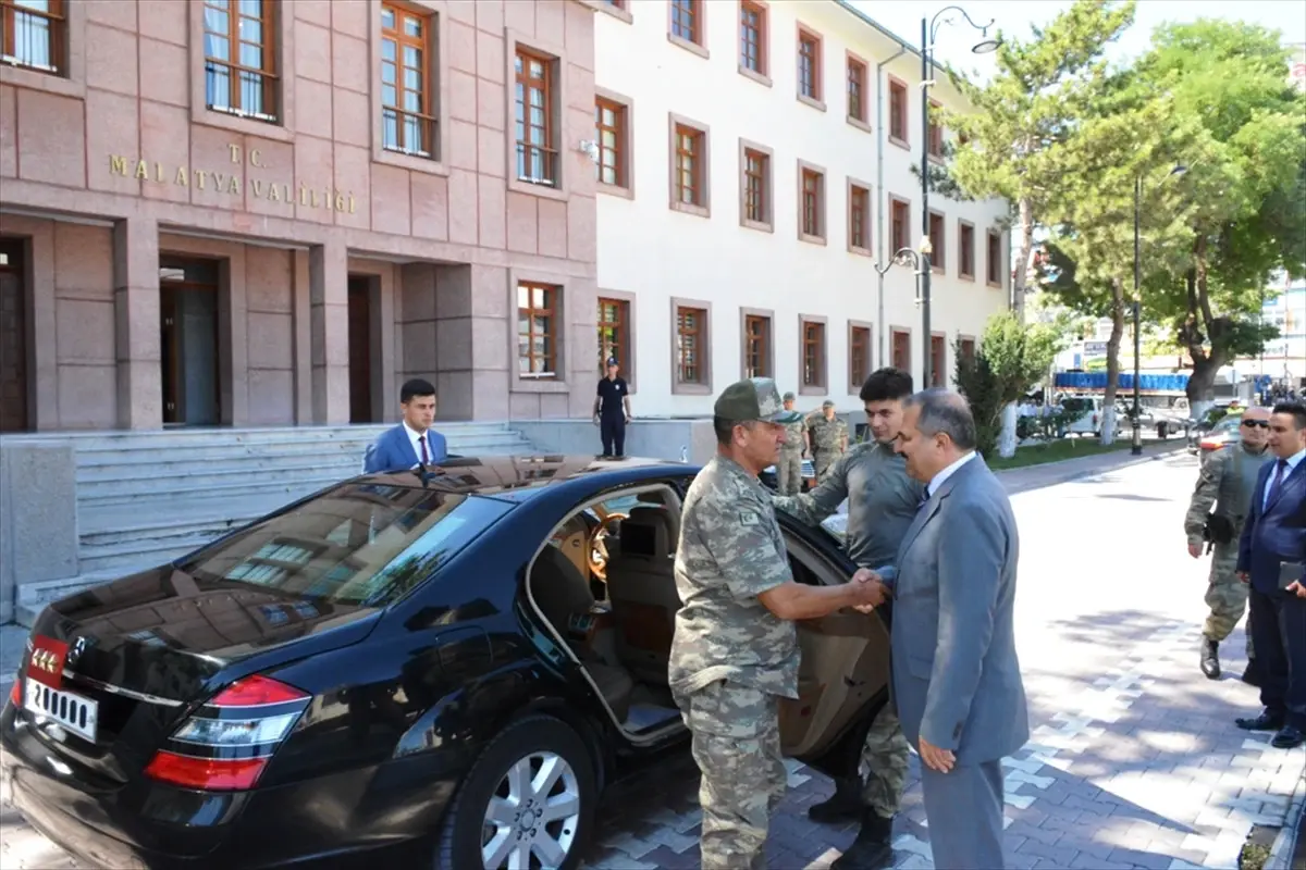 2. Ordu Komutanı Korgeneral Temel\'den Vali Kaban\'a Ziyaret