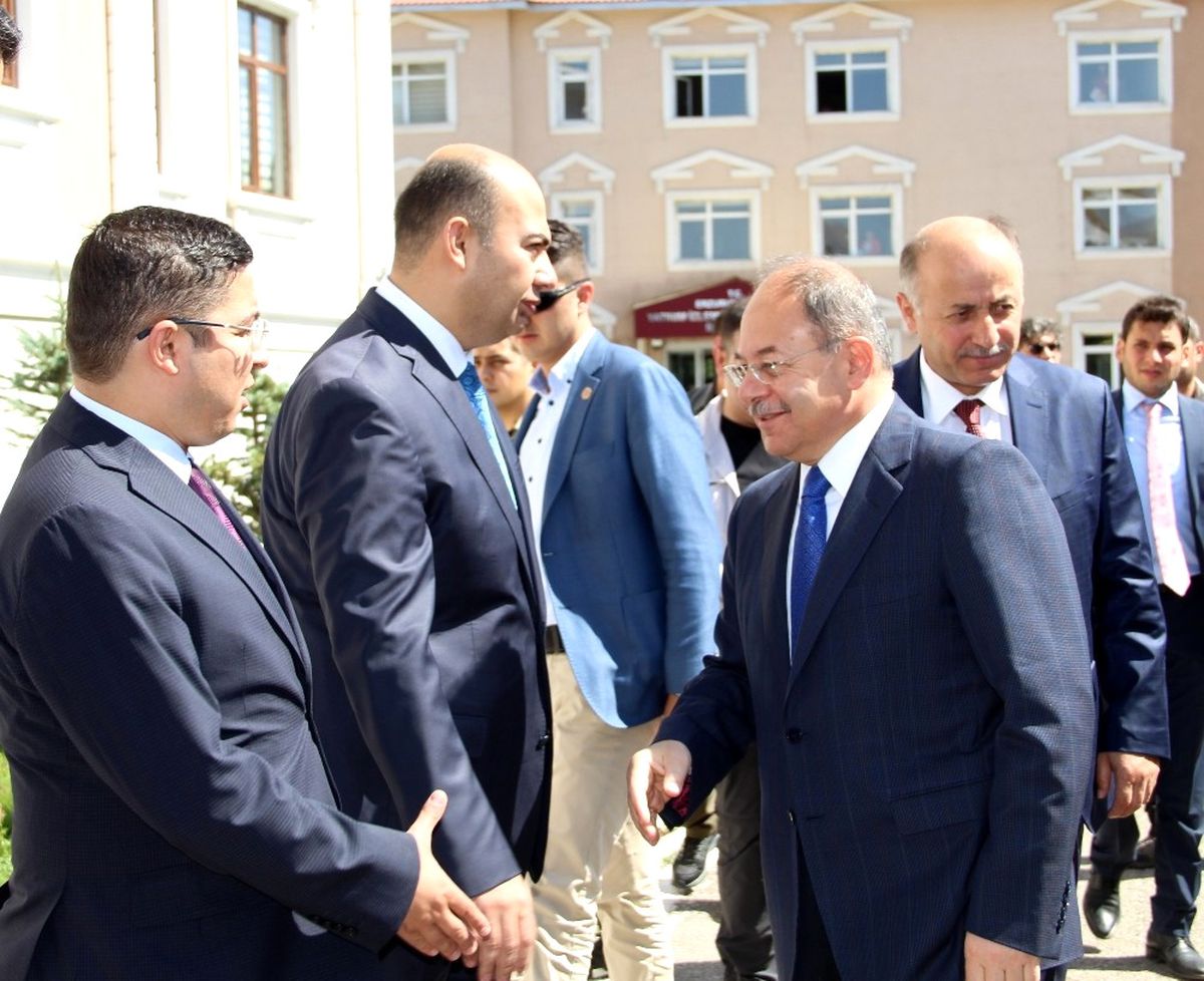 Akdağ: "Bağımlılıklara Karşı Topyekûn Yeni Bir Mücadele Dönemi Başlatıyoruz"