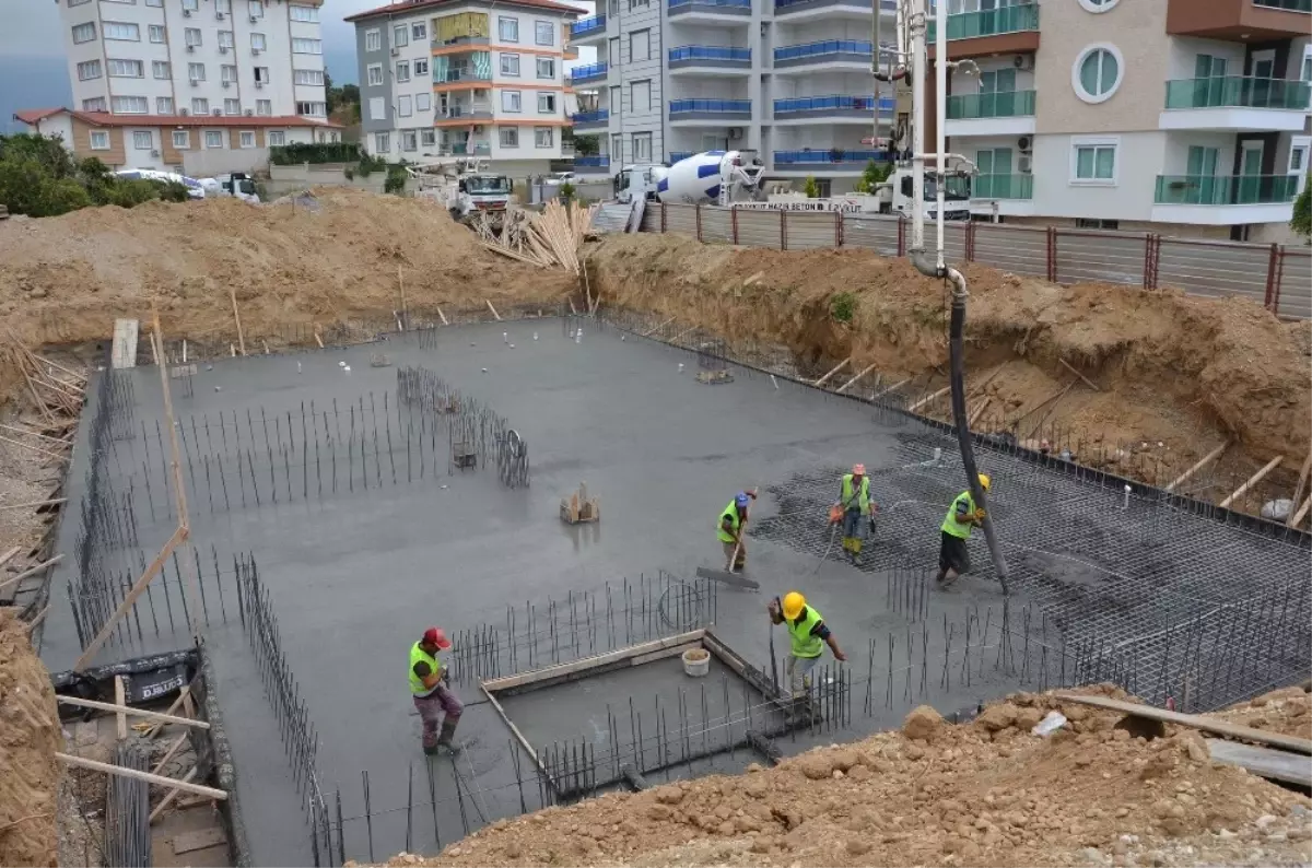 Alanya\'da Hasta Yakınlarına Otel Konforunda Tesis