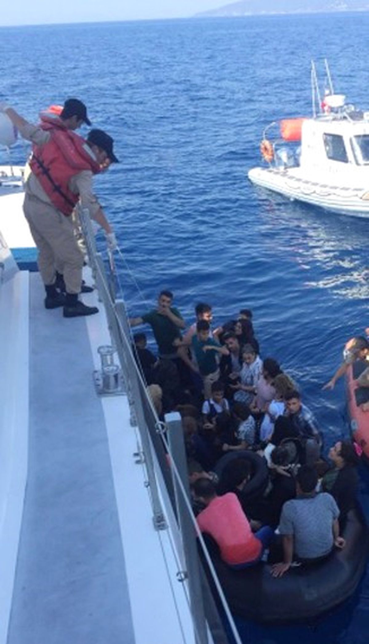 Botla Ölüm Yolculuğuna Çıkan 31 Göçmen Yakalandı