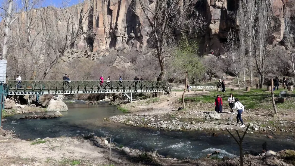 Burası Dünyanın 2. Büyük Vadisi: Turistlerin İlgi Odağı Oldu