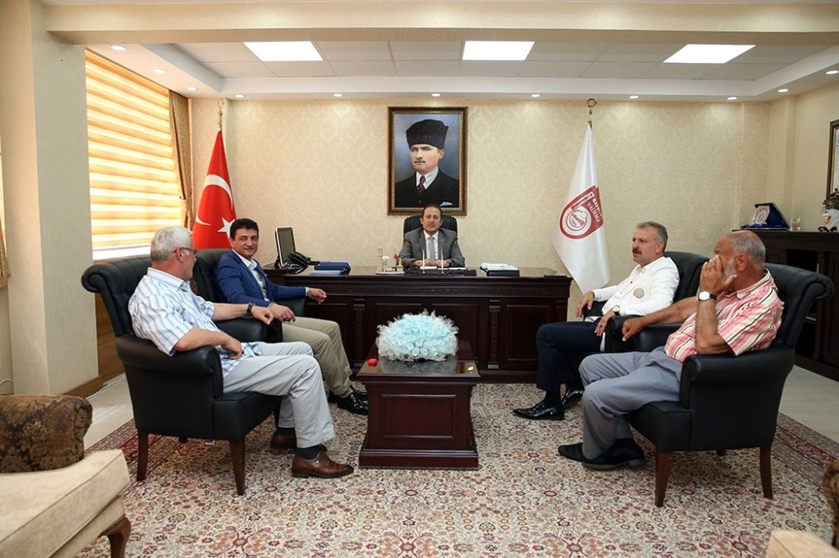 Cumhurbaşkanı Başdanışmanı Saral, Bayburt Valiliği\'nde