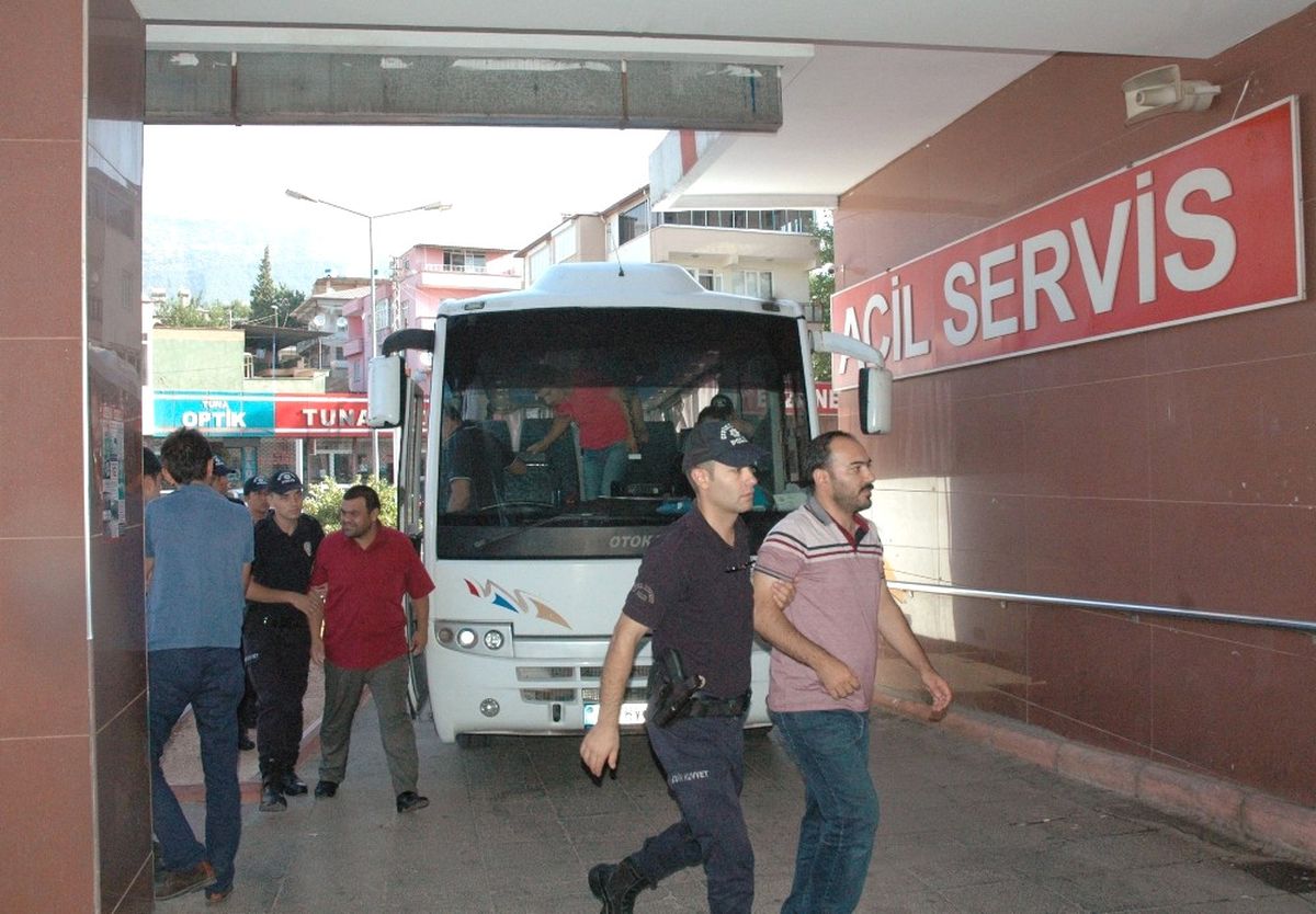 Fetö Şüphelisi 14 Kişi Adliyeye Sevk Edildi