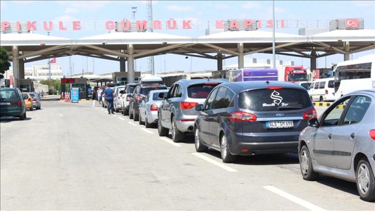 Kapıkule\'de Dönüş Yoğunluğu Başladı