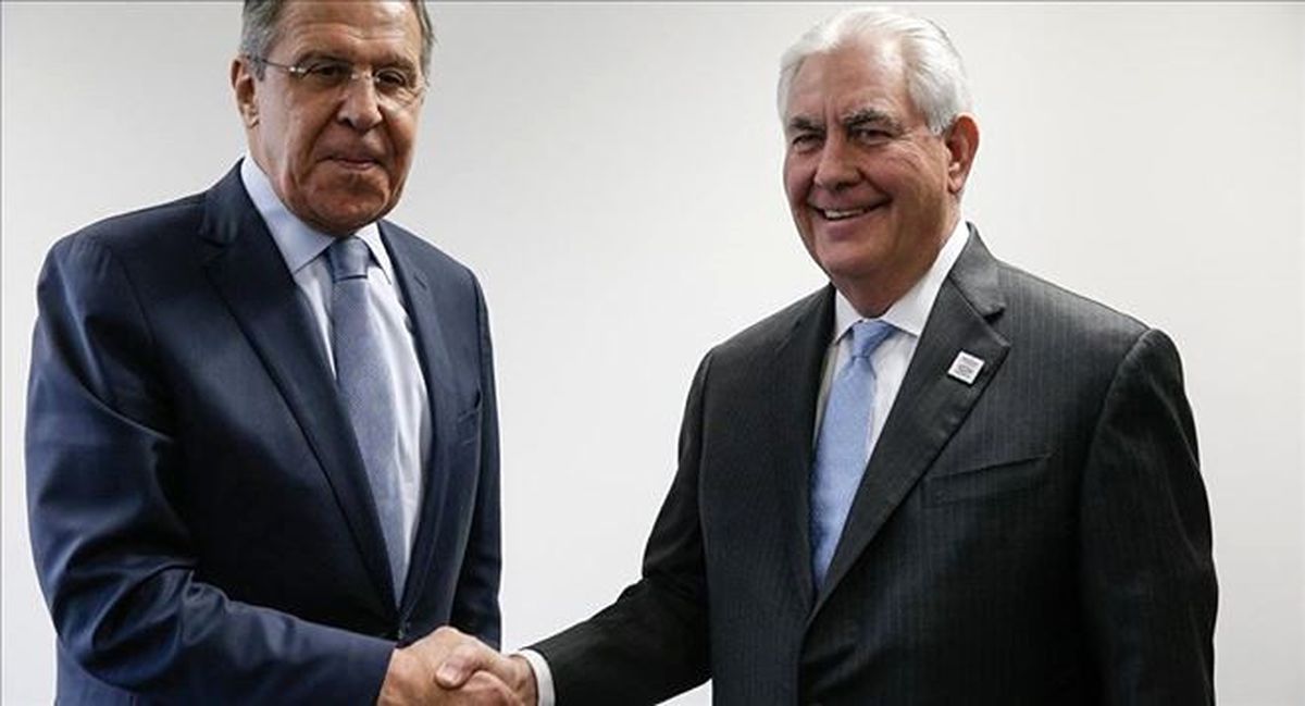 Lavrov ve Tillerson İkili İlişkileri Görüşmek Üzere Anlaştı