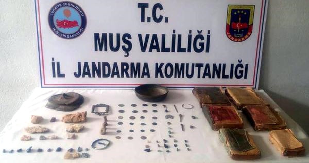 Muş\'ta Tarihi Eser Operasyonu; 2 Gözaltı