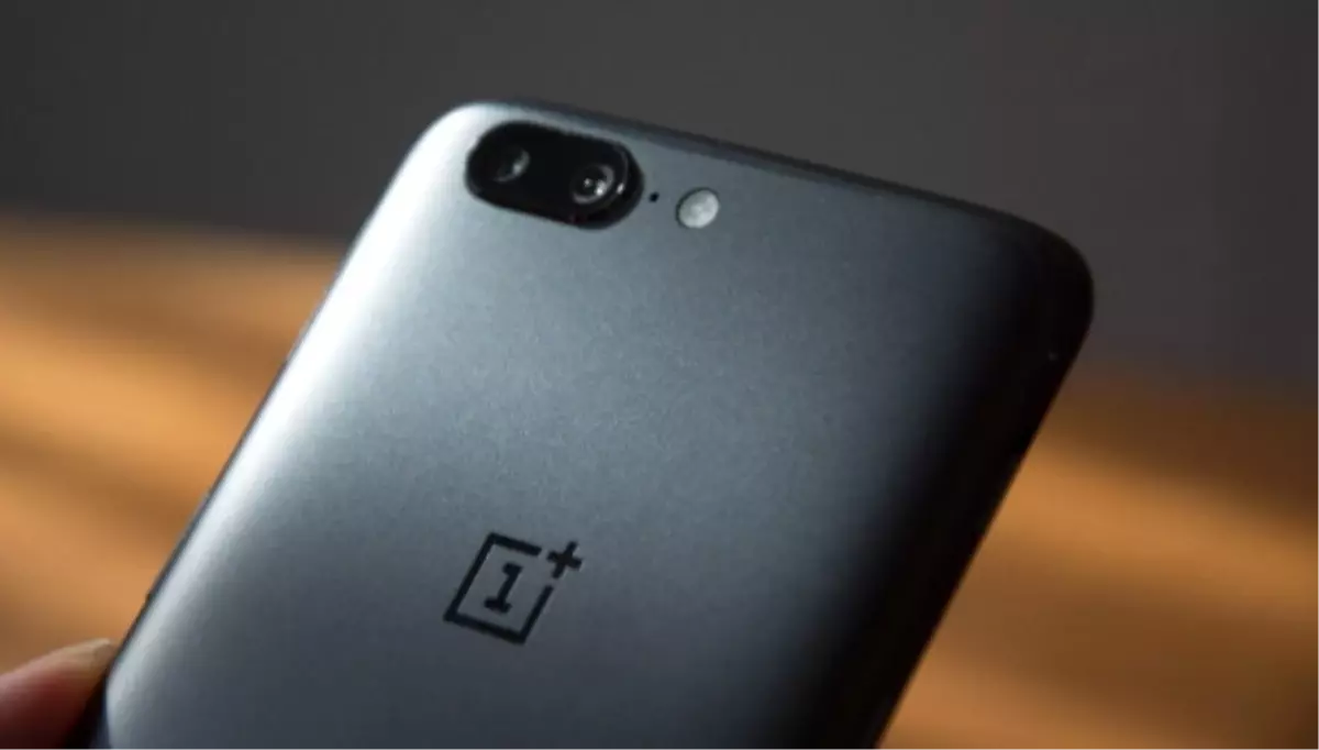 Oneplus 5\'e Yeni Renk Seçeneği!