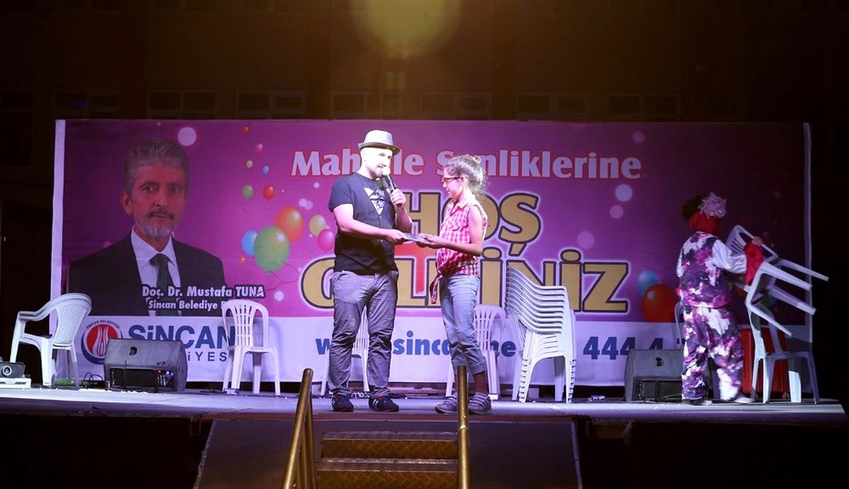 Sincan\'da Mahalle Şenliği Coşkusu