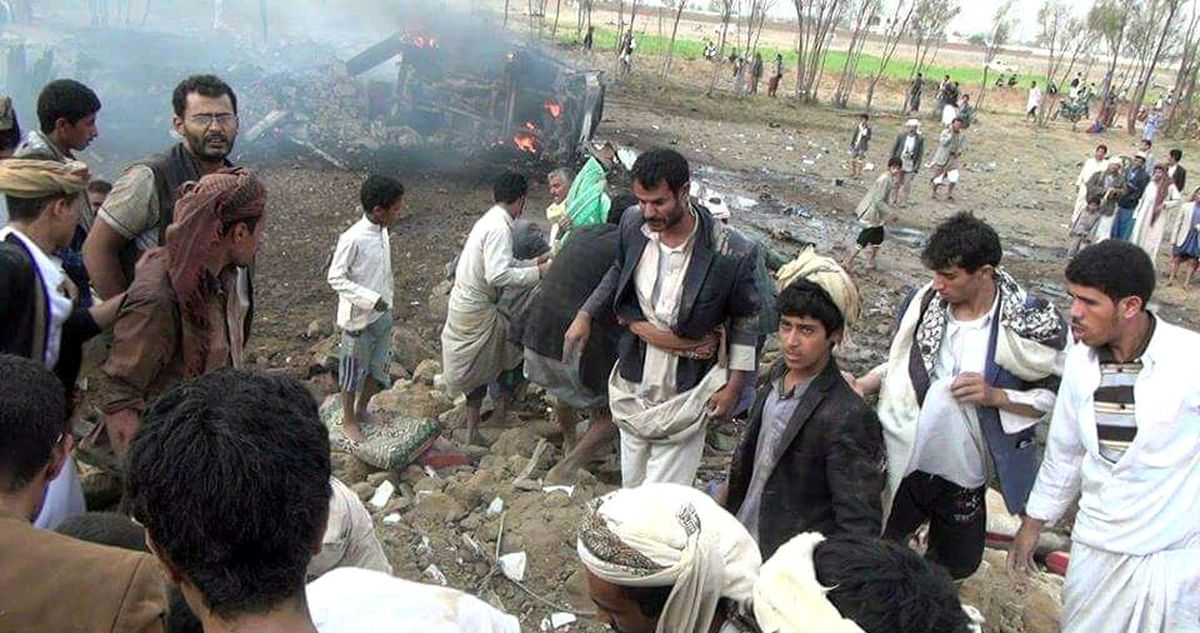 Suudi Arabistan\'dan Yemen\'e \'Cuma Bombası\'