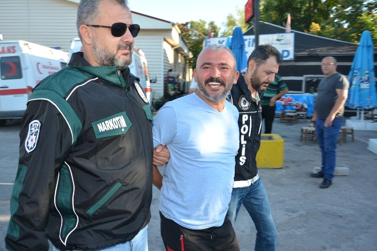 Uyuşturucu Taciri Operasyonunda 14 Tutuklama