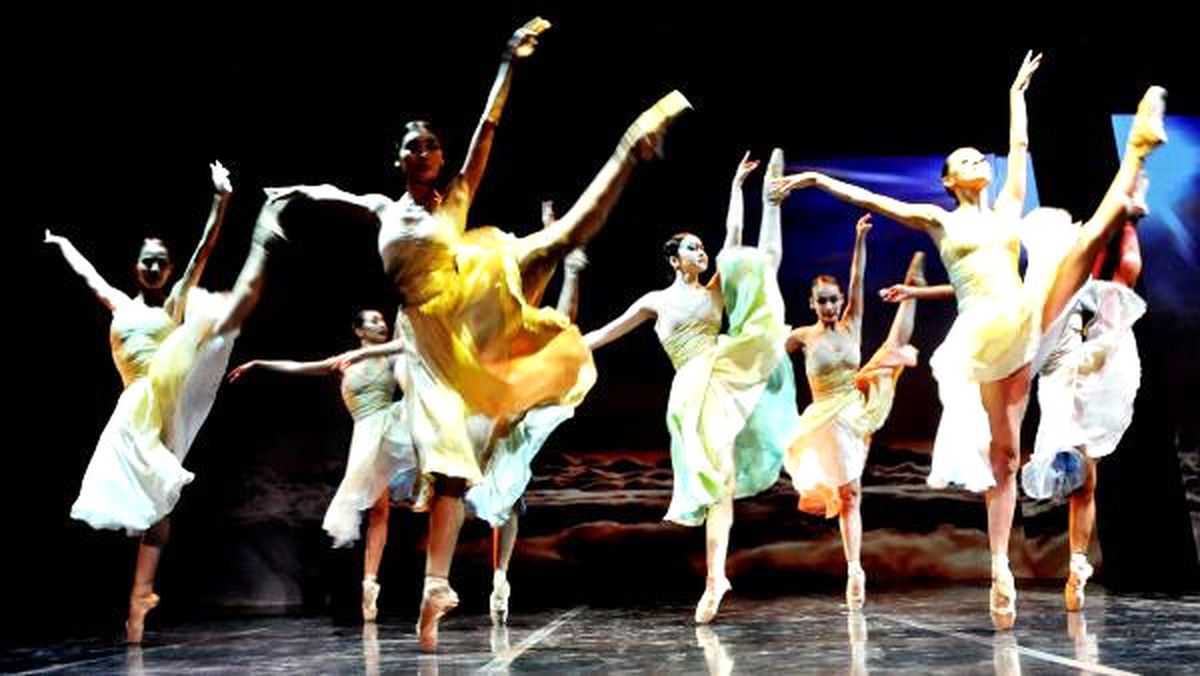 Bodrum\'daki Bale Festivalinde İki Gösteri Birden