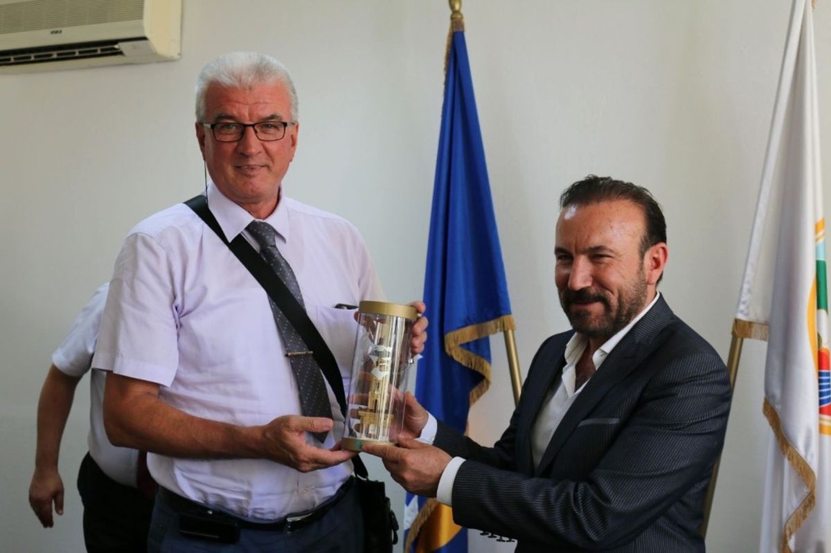 Doğan\'a Travnik\'te Coşkulu Karşılama