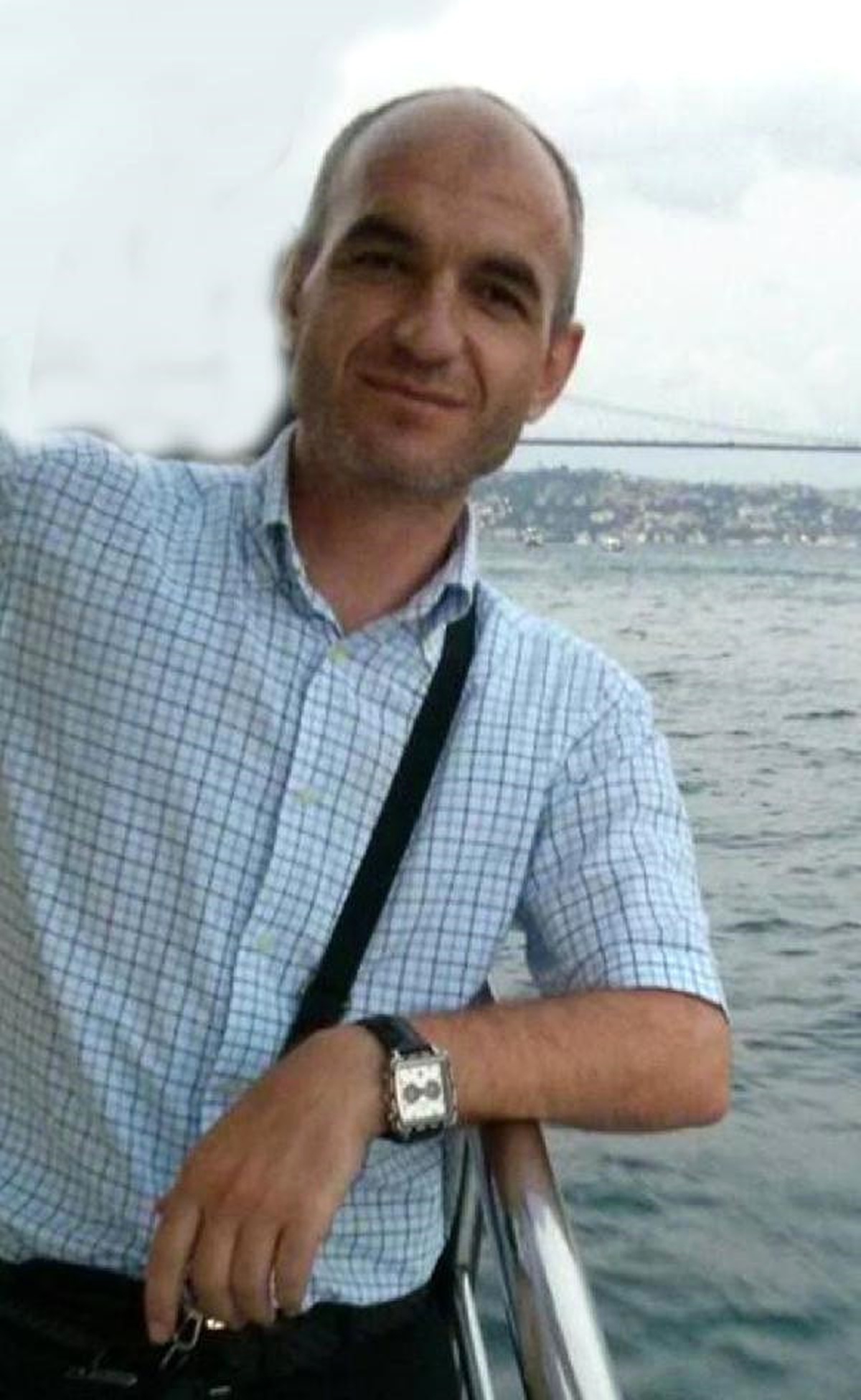 Midesi Delinen Doktor, Beyin Kanamasından Öldü