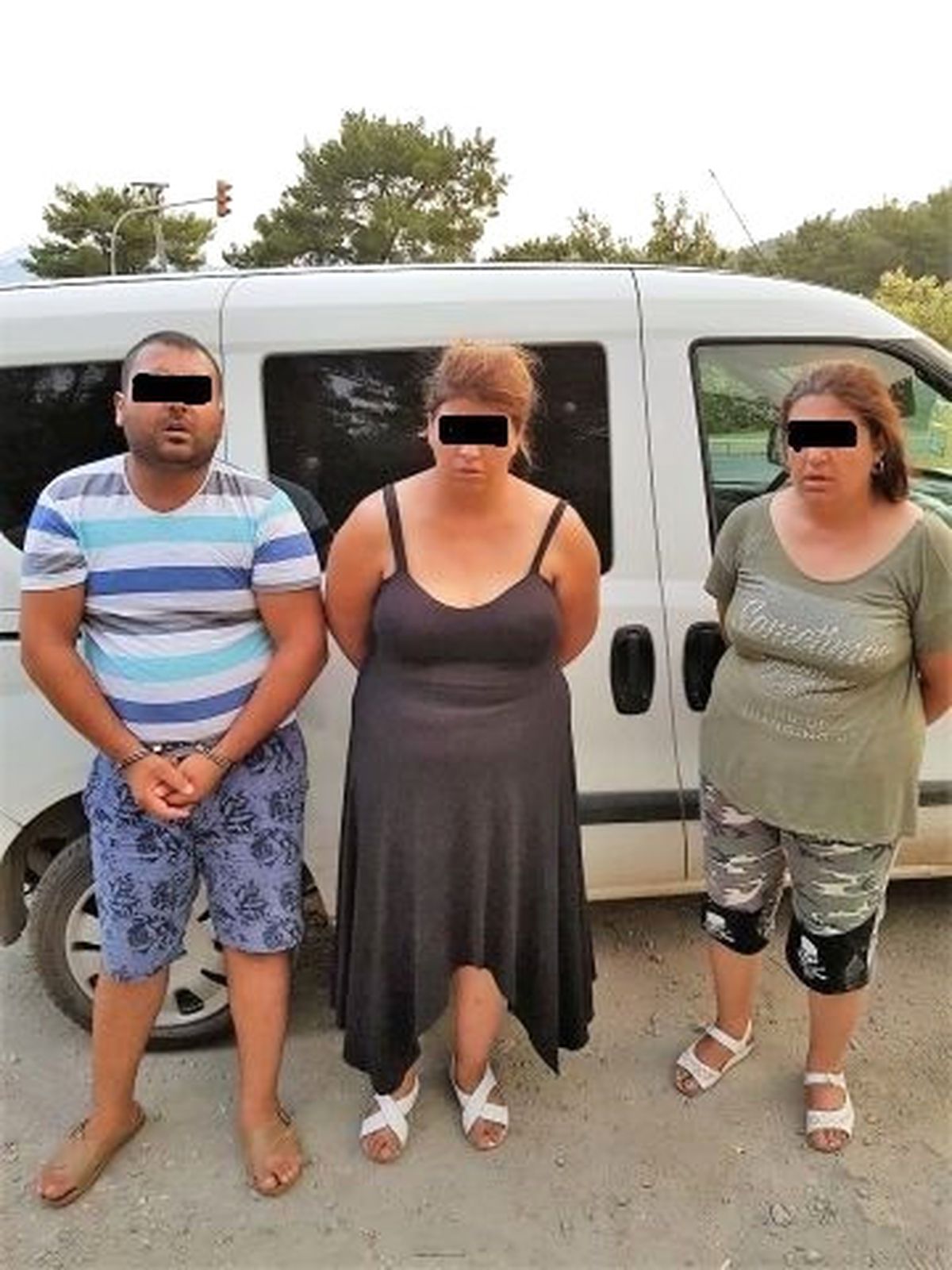 Muğla ve Antalya\'da Villalara Danan Hırsızlık Şebekesi Tutuklandı