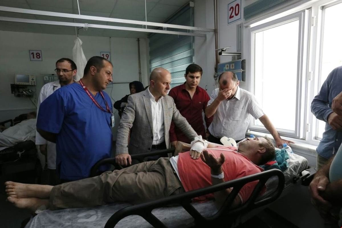 Vali Varol Kazazedelerle Görüştü