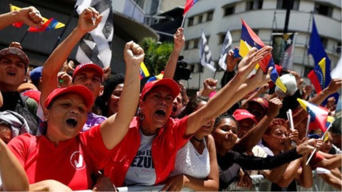 Venezuela\'da Tartışmalı Kurucu Meclis İlk Kez Toplandı