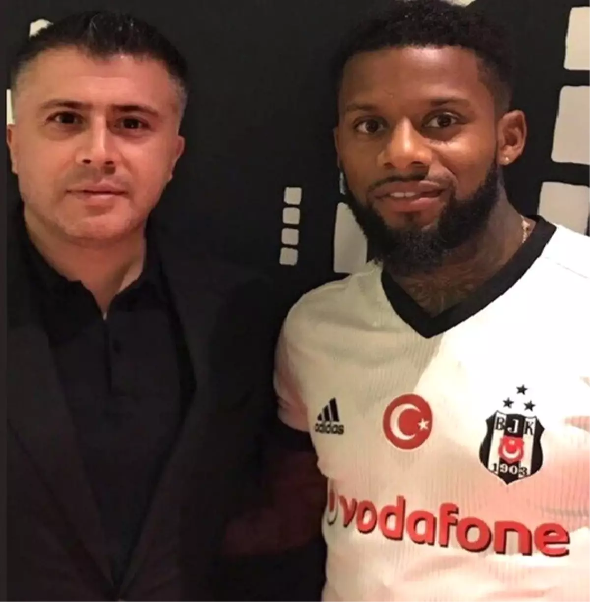 Beşiktaş, Lens\'i Açıkladı