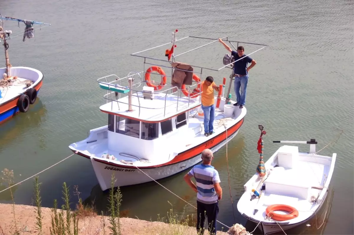 Kaybolan Balıkçıyı Arama Çalışmaları Devam Ediyor