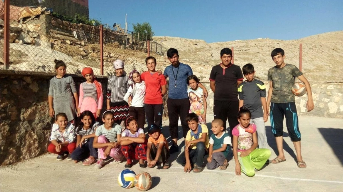 Köy Öğrencileri Tatillerini Spor Yararak Geçirecek