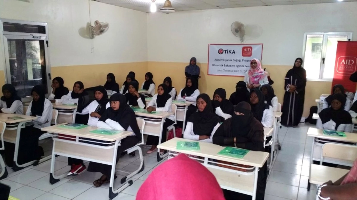 Tika Hartum Ebe Eğitimi Merkezi\'nde 50 Ebe Adayı Öğrencinin Obstetrik Eğitimi Tamamlandı
