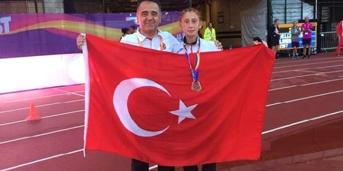Altın Kız Muhsine