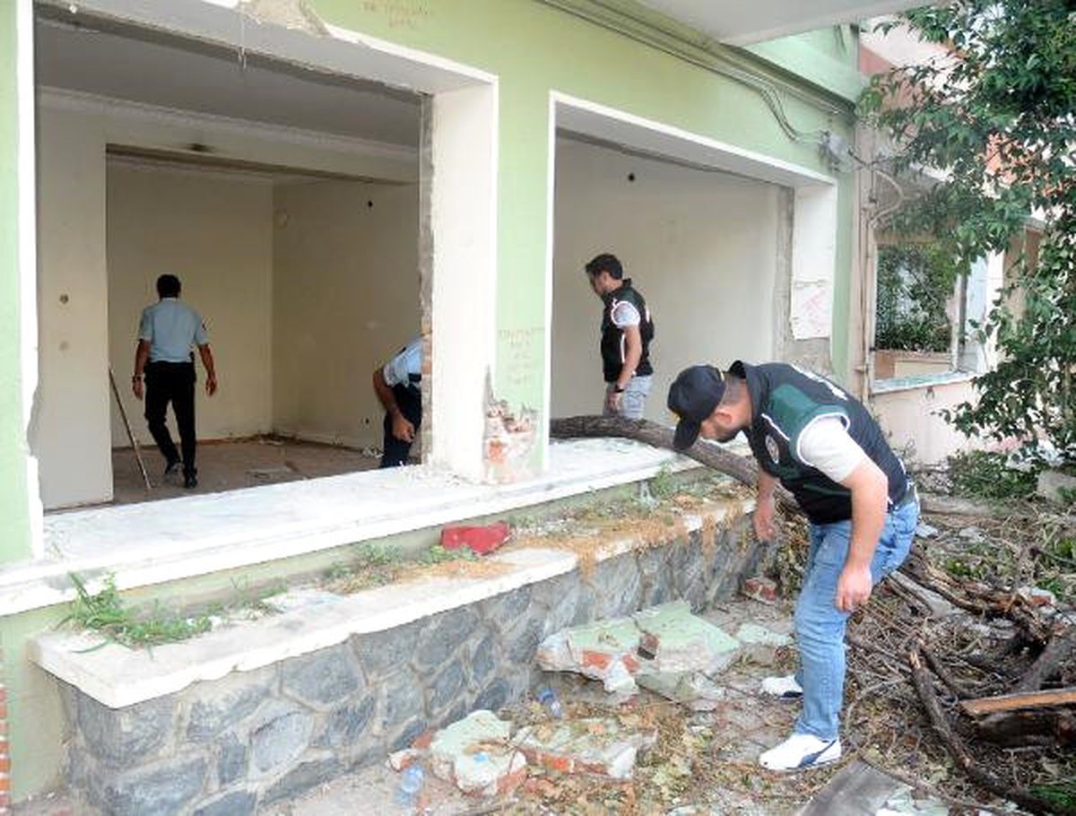 Bakırköy\'de Metruk Binalara Uyuşturucu Baskını
