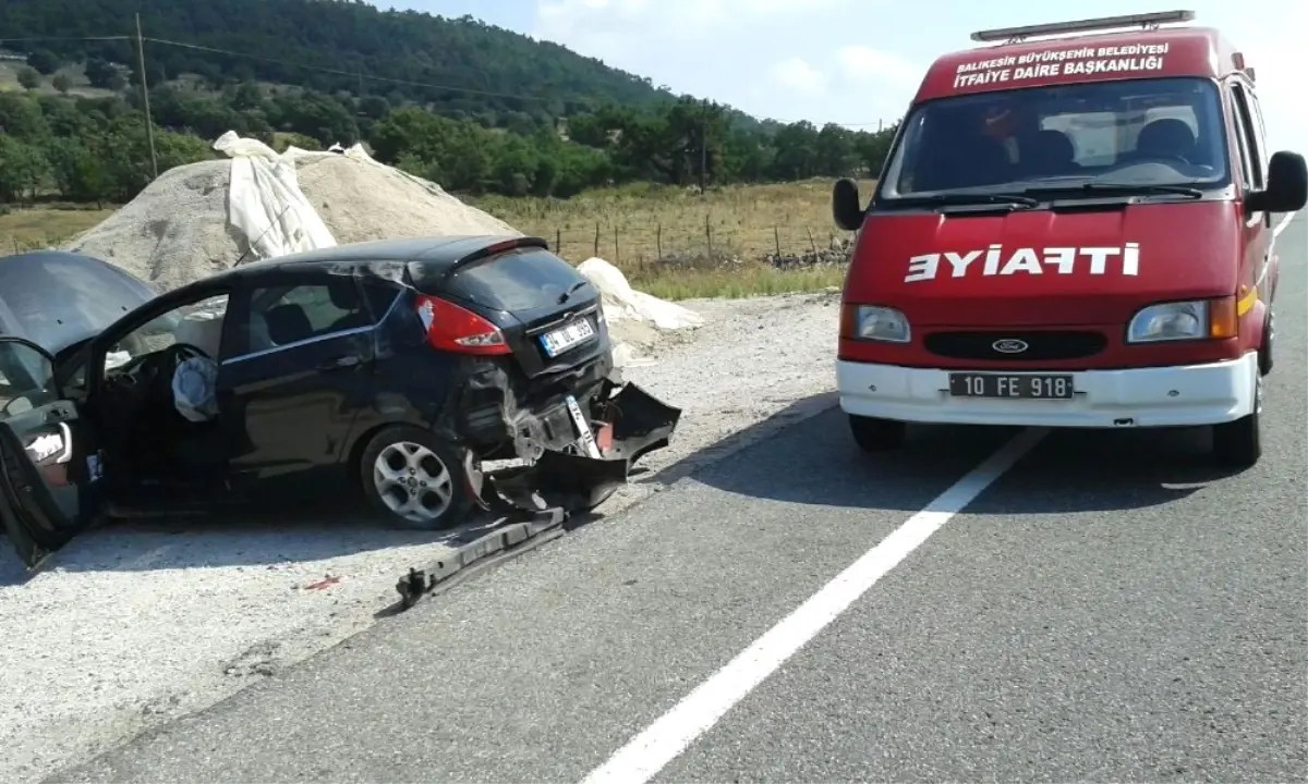 Balıkesir\'de Trafik Kazası: 1 Yaralı