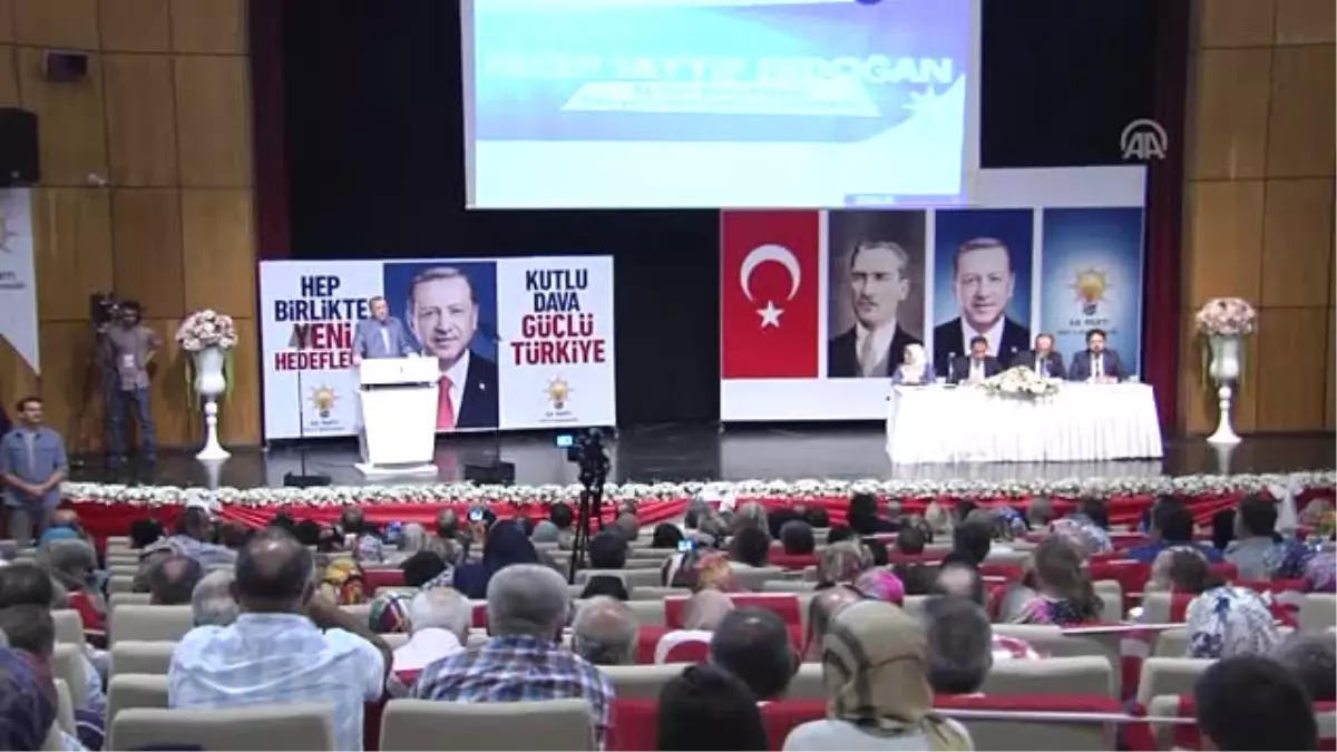 Cumhurbaşkanı Erdoğan: "Özgürlük, Bağımsızlık, İstiklal ve İstikbal Mücadelemizi Elimizden...