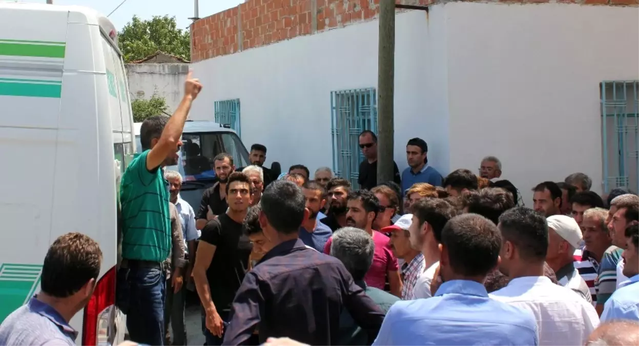 Düğünde Açılan Ateş Sonucu Hayatını Kaybeden Çocuk Toprağa Verildi
