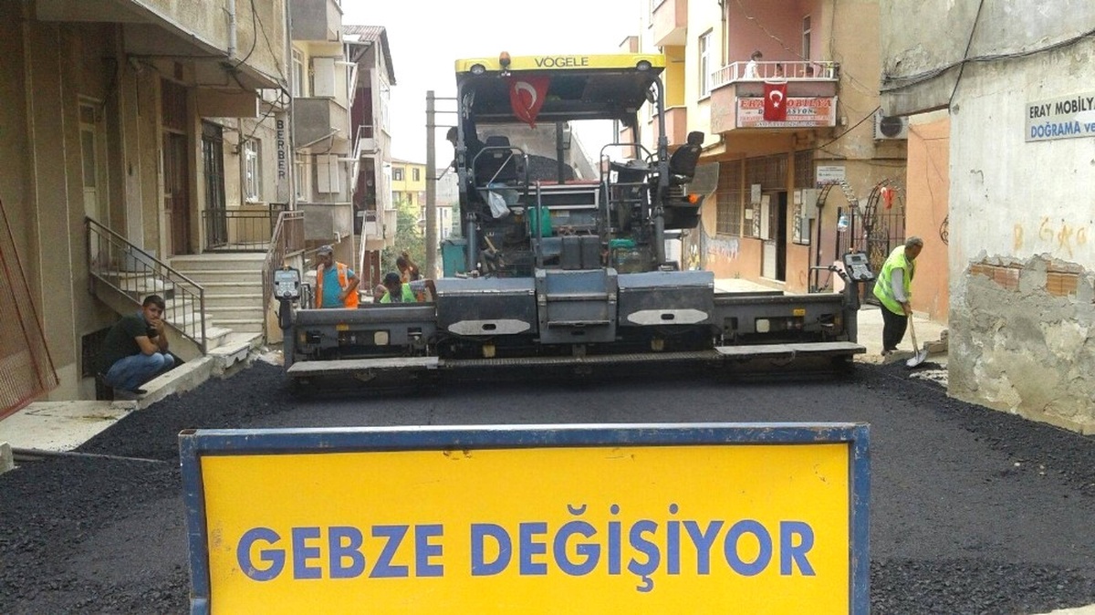 Gebze Sokaklarında Bakım Çalışmaları Sürüyor
