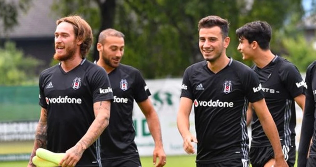 Göztepe, Beşiktaş\'tan Ayrılan Ömer Şişmanoğlu ile Anlaşma Sağladı