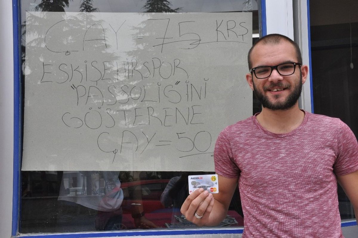 Passolig ve Kombine Gösterene İndirimli Çay