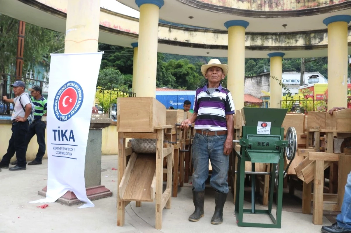 Tika\'dan 850 Kahve Üreticisi Maya Yerlisi Çiftçiye Ekipman Desteği
