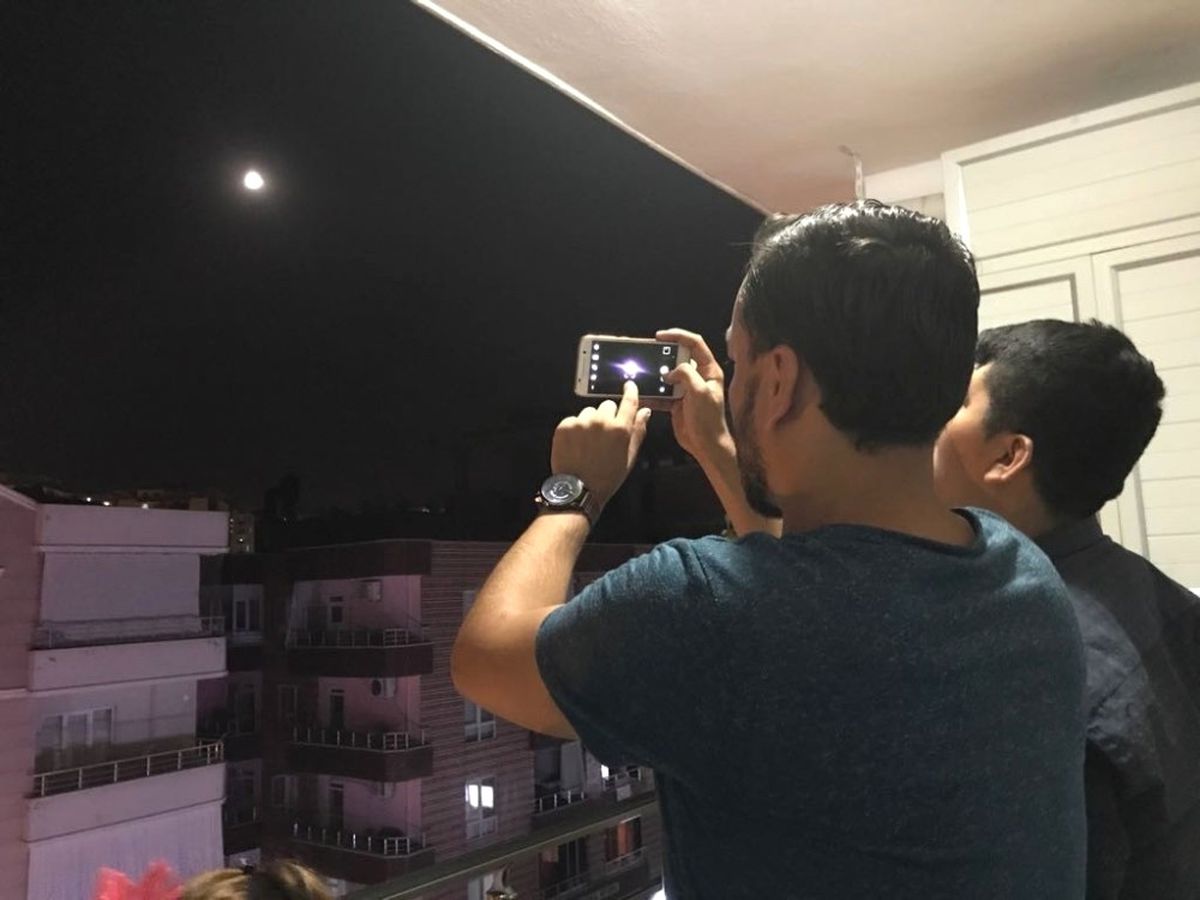 Batman\'da Ay Tutulması İlgiyle İzlendi