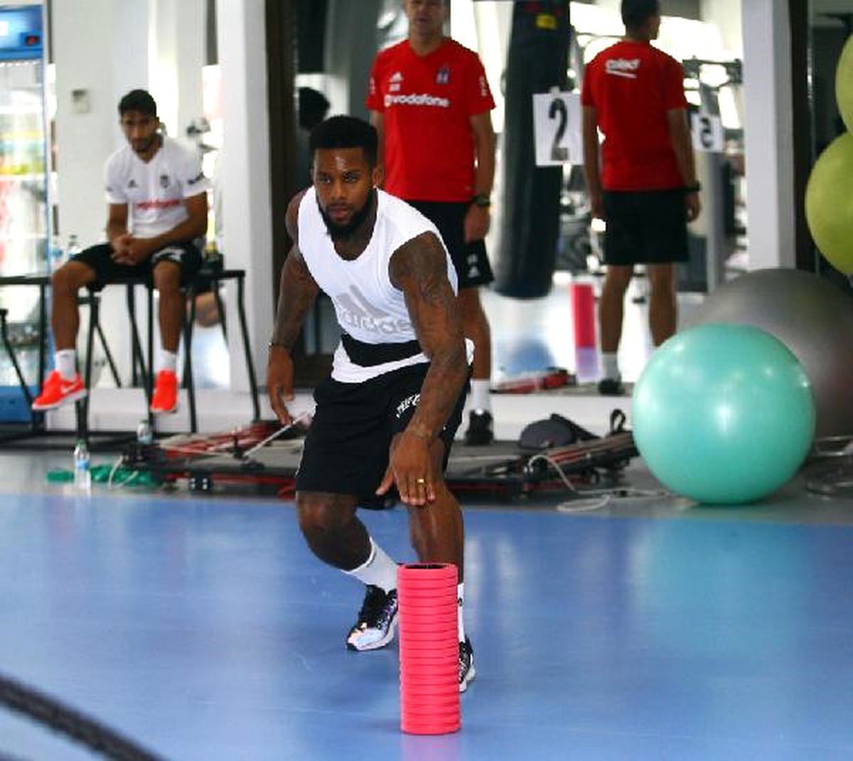 Beşiktaş Salonda Güç Topladı