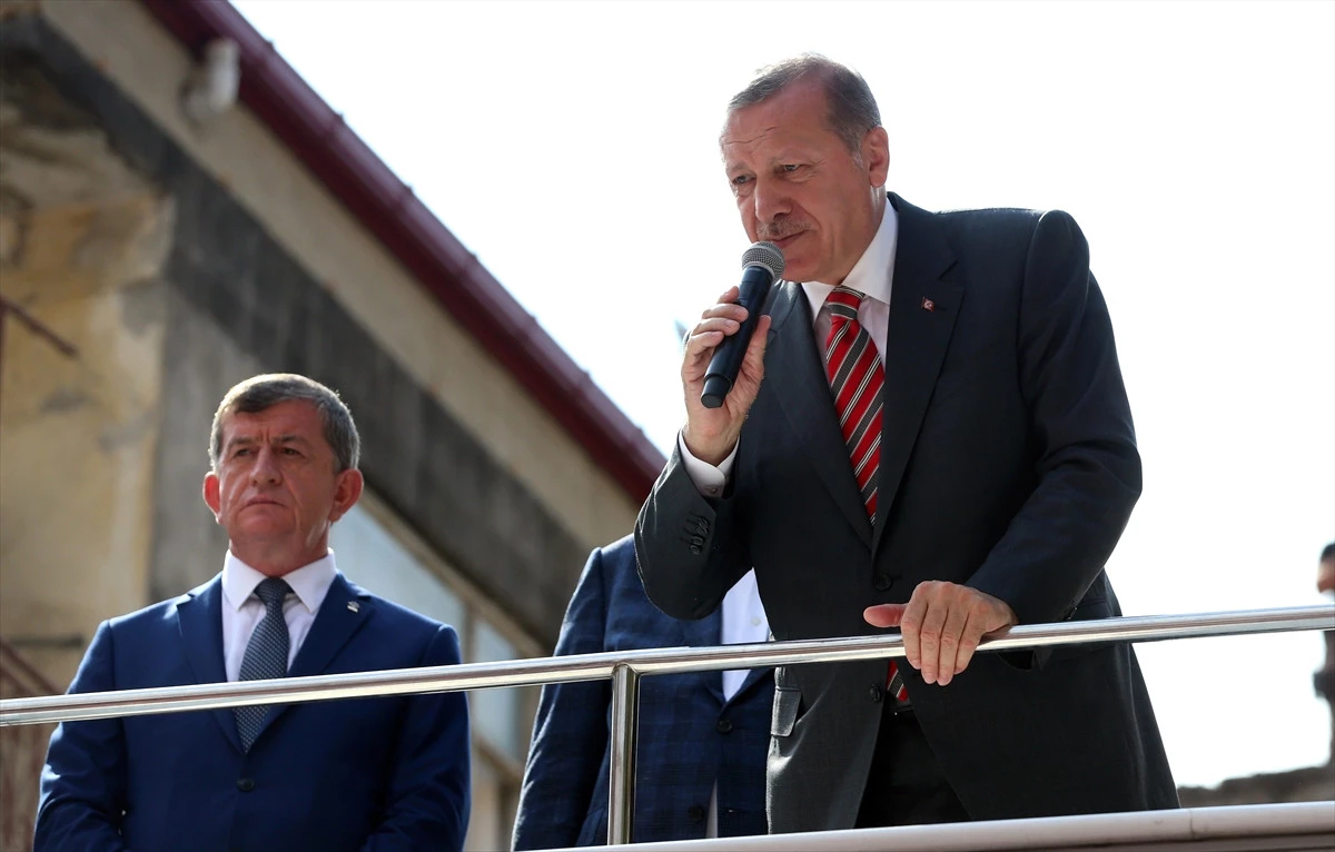Cumhurbaşkanı ve AK Parti Genel Başkanı Erdoğan Trabzon\'da