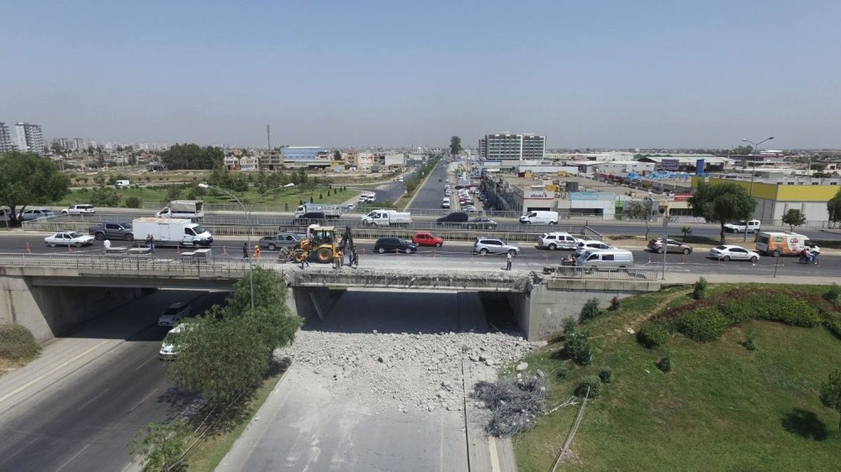 D-400\'de Köprü Yenileme Çalışması