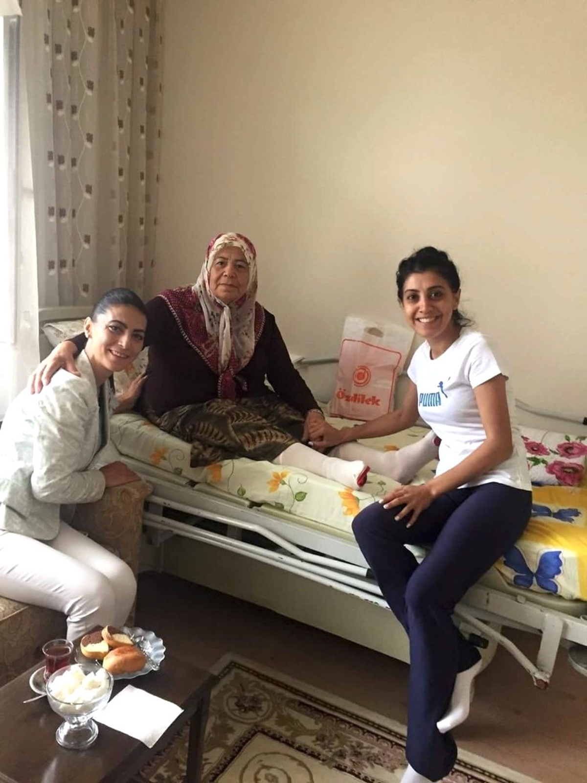 Kartepeli Kadınlar Ziyaretlerini Sürdürüyor