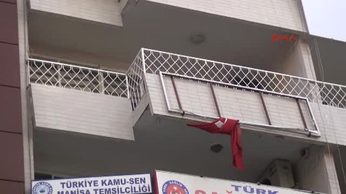 Manisa\'da Kaçak 2 Etüt Merkezine Fetö Operasyonu: 12 Gözaltı