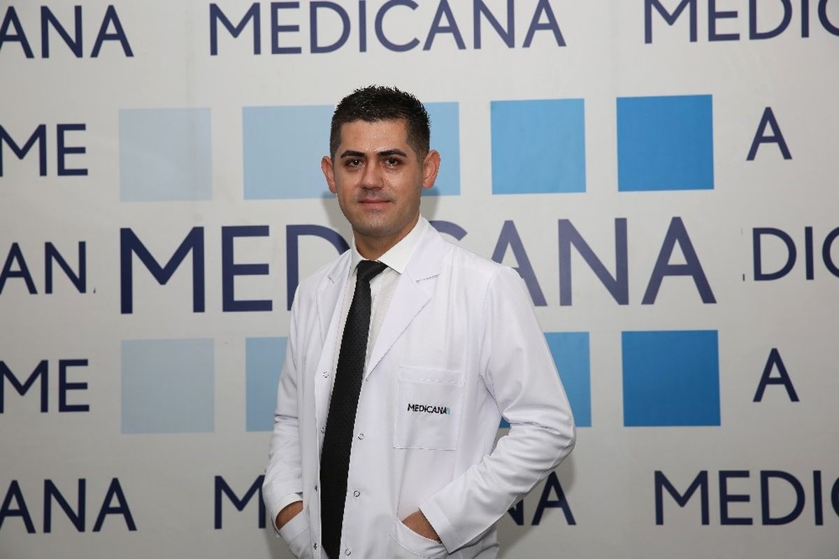 Op.dr. Süleyman Kargın: "Tüp Mide Ameliyatı ile Obeziteye Veda Edin"