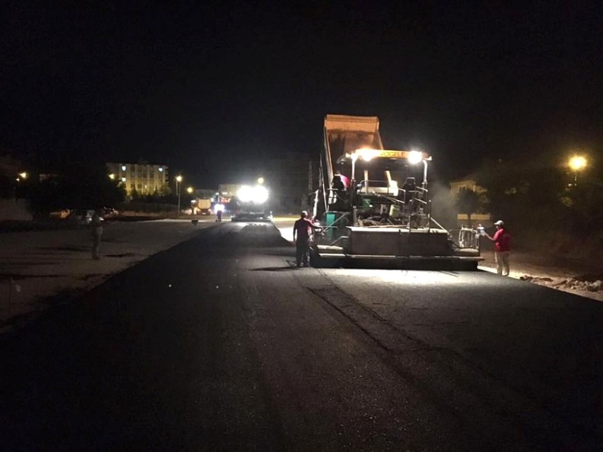 Adıyaman Belediye Ekiplerinin Gece Mesaisi