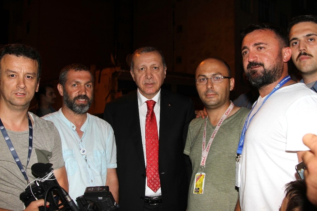 Cumhurbaşkanı Erdoğan Markete Girdi, Alışveriş Yaptı
