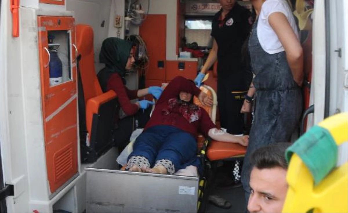 Gaziantep\'te Zincirleme Kaza: 1\'i Ağır, 5 Yaralı