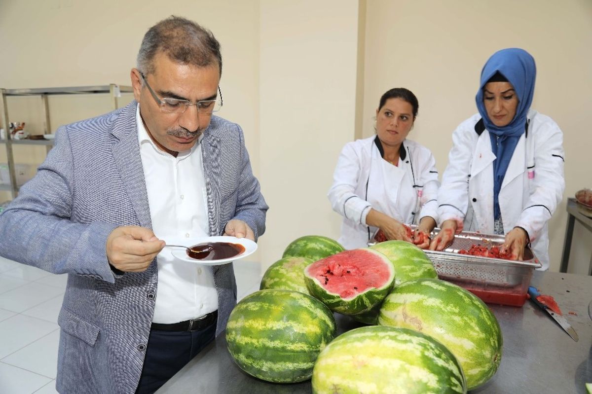 Karpuz Pekmezi Ekonomiye 250 Milyon Lira Katkı Sağlayacak