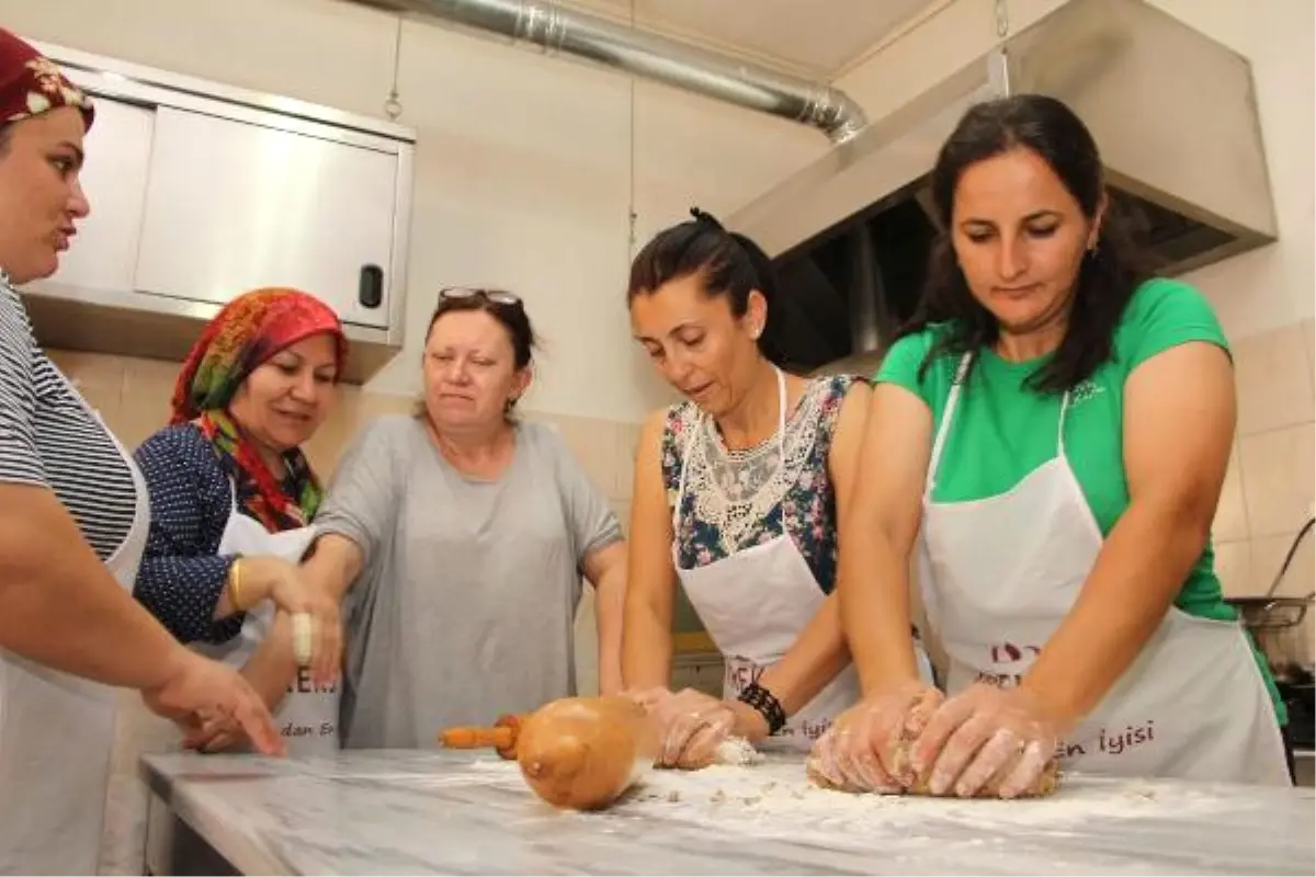 Manisa\'da Glutensiz Mutfak Aşçıları Kursu