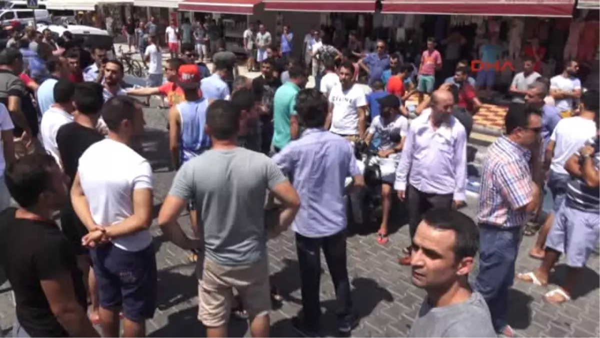 Muğla Esnaftan Marka Avukatlarını Protesto İçin Yol Kapatma Eylemi